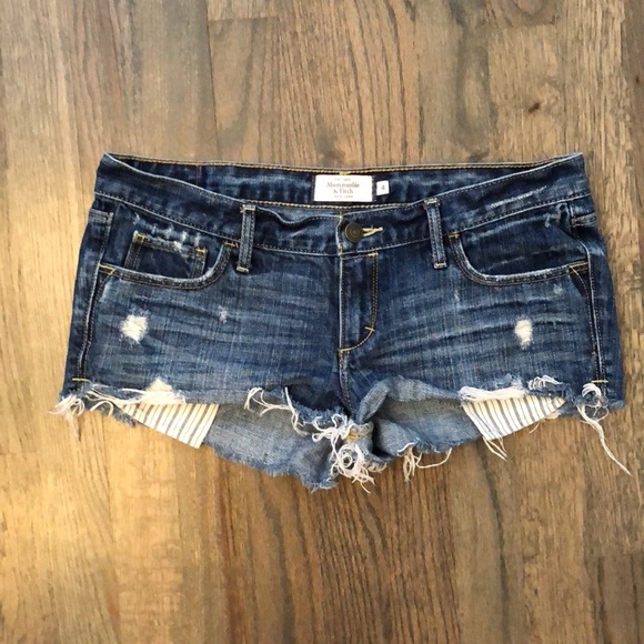 Pants - Abercrombie Daisy Dukes